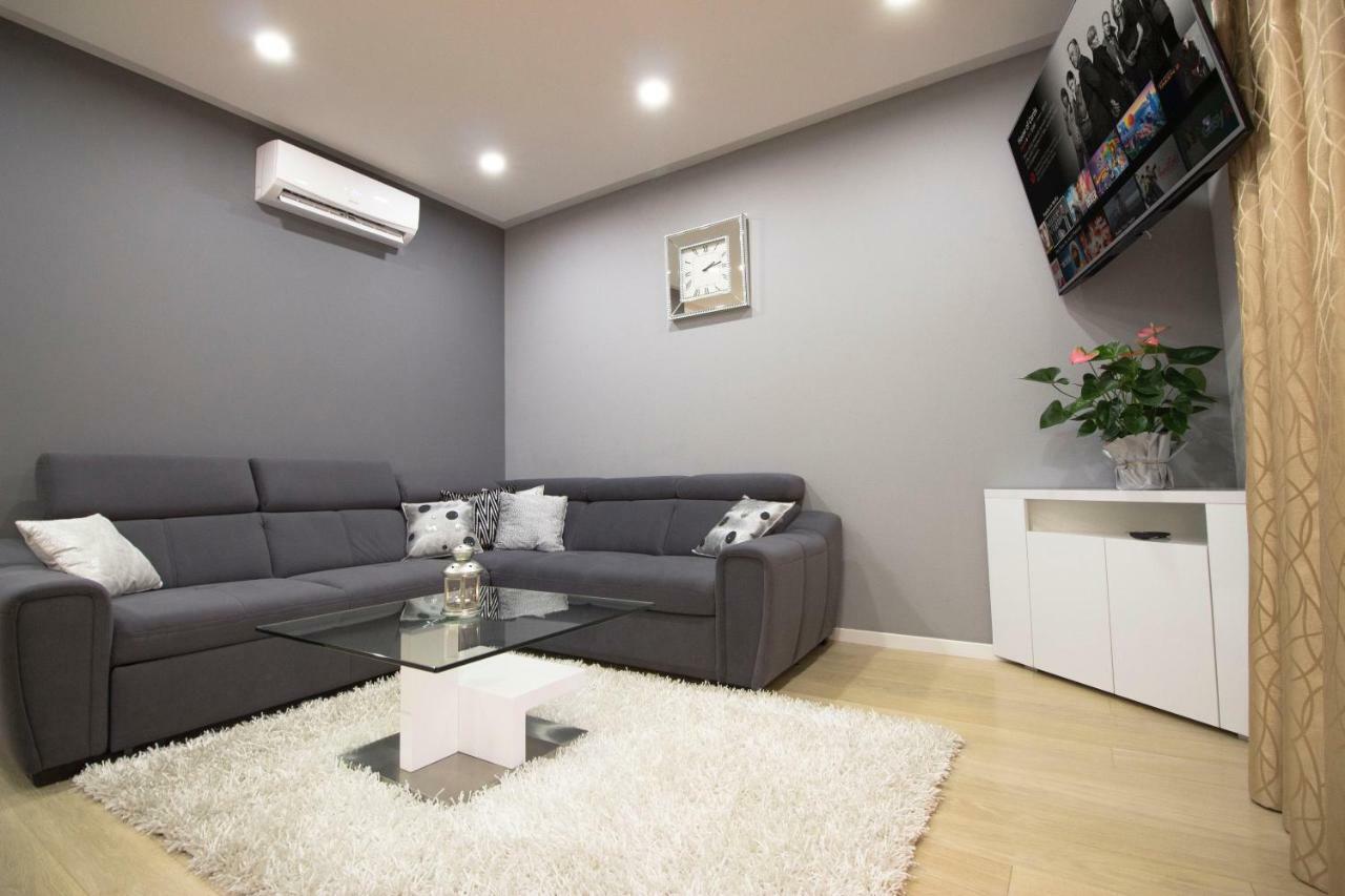 Apartment Deluxe Nana Makarska Eksteriør billede