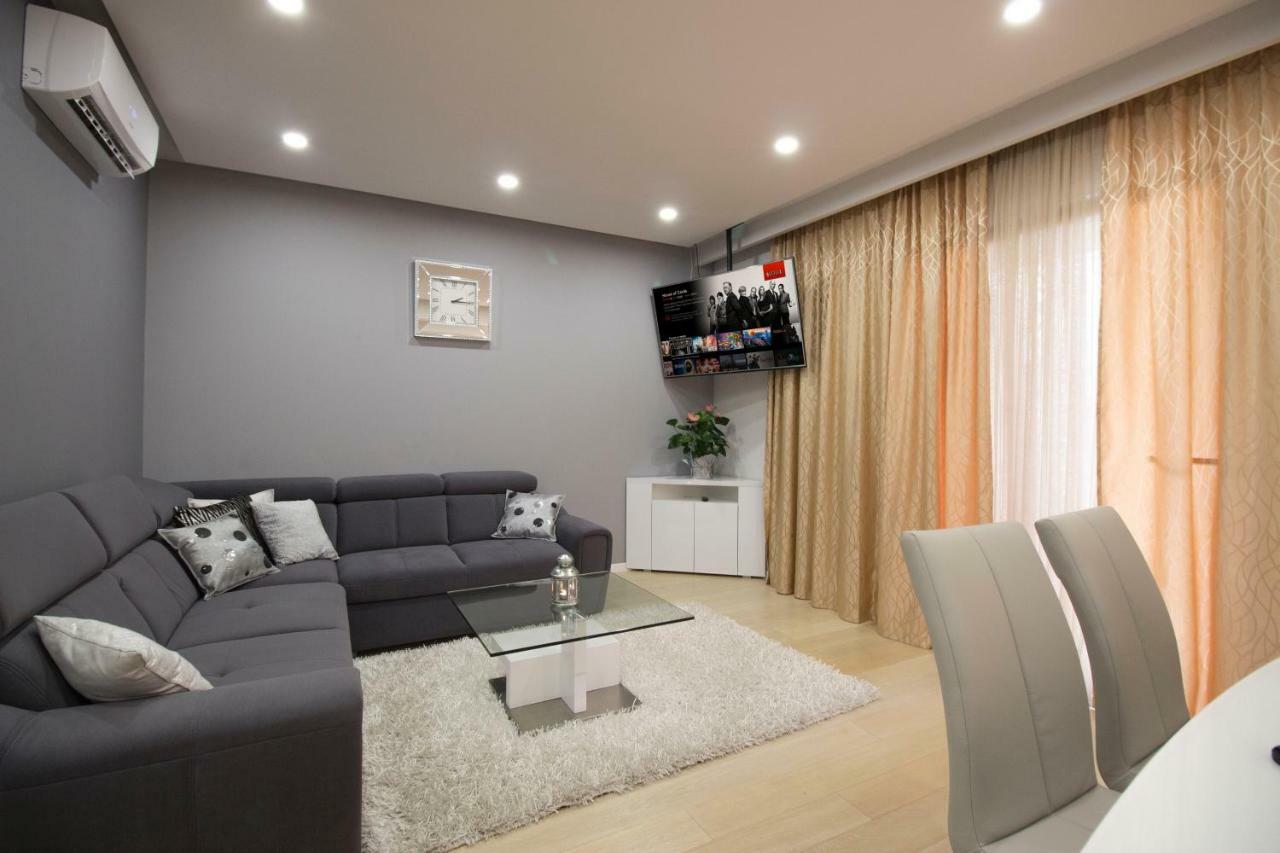 Apartment Deluxe Nana Makarska Eksteriør billede